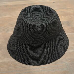 Janessa Leone Felix bucket hat
